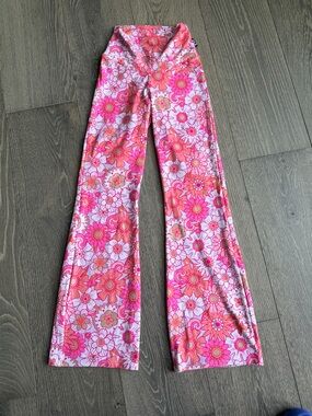 Exotica Pink Floral Soft to Touch High Waisted Bootleg Flare Pant Size Small